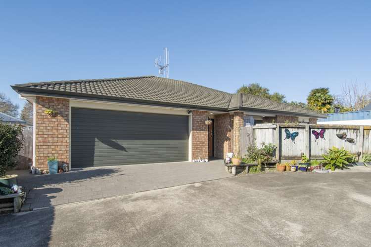 27b Manson Street Gate Pa_16