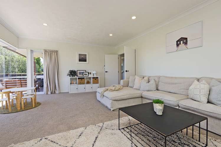 31 Busby Hill Havelock North_7
