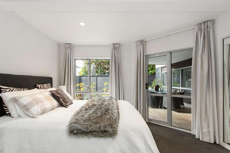 102A Esplanade Sumner_10