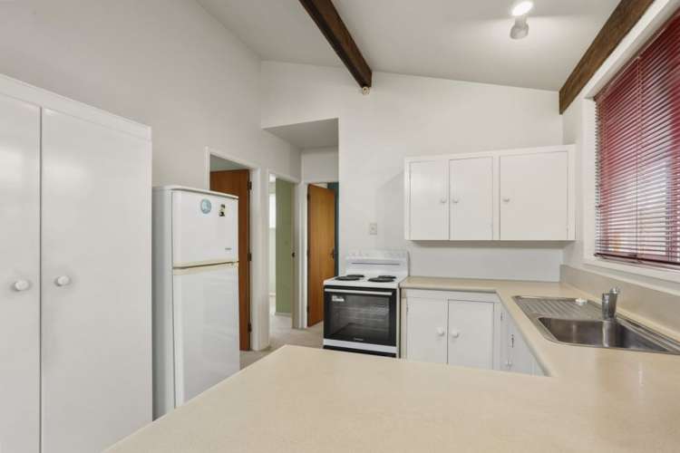 2/17 Sandra Street_4