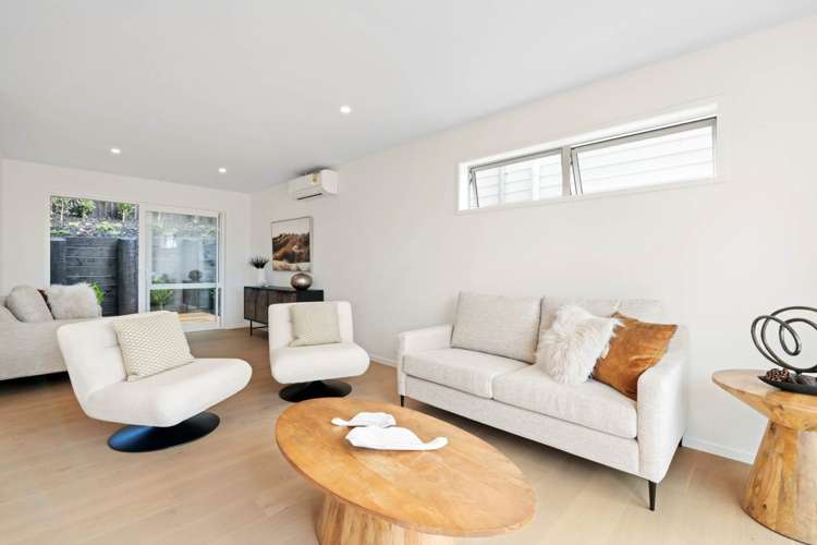 Lots 1-5/28 Girrahween Drive Totara Vale_5