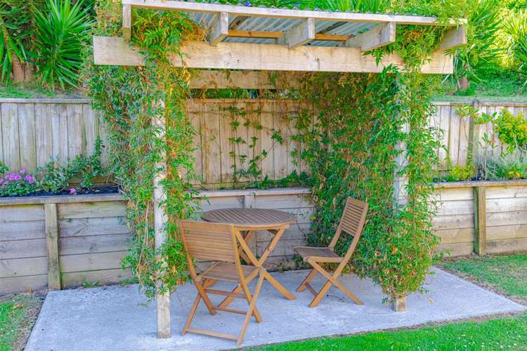 11 Sandy Lane Otamatea_12