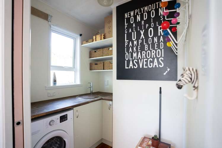 204 Ngamotu Road Spotswood_19