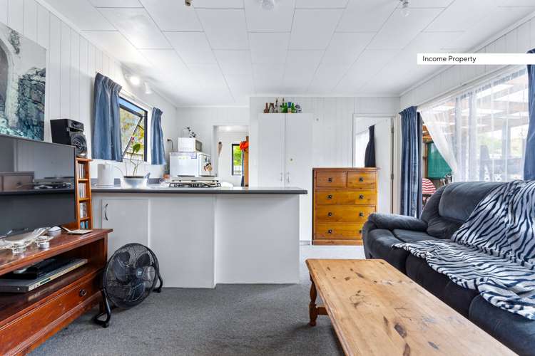 2/8 Chartwell Avenue Glenfield_11