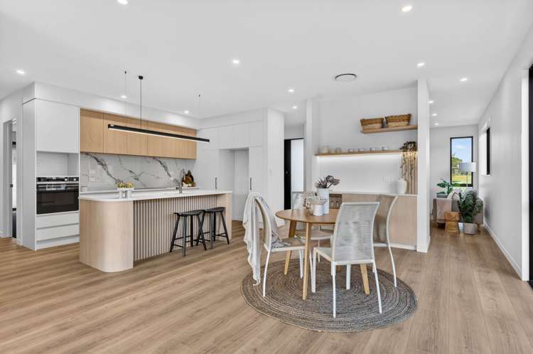 24 Beveridge Road One Tree Point_13