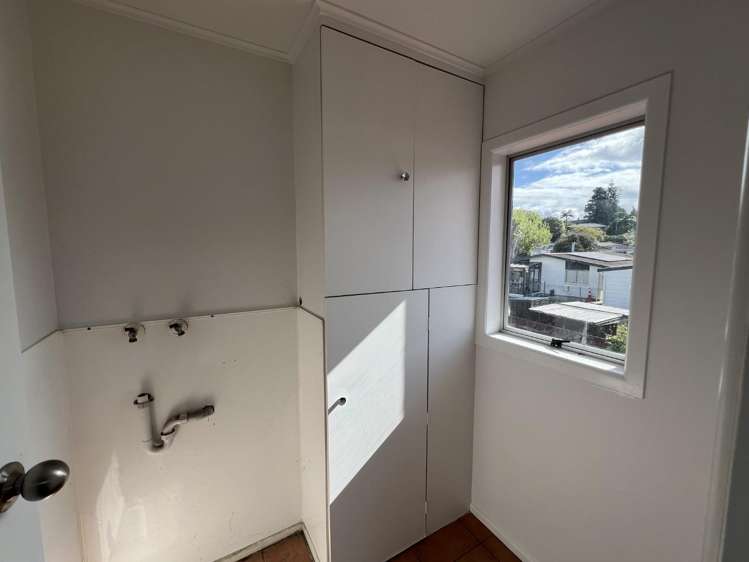 31 Carrington Avenue 1076_11