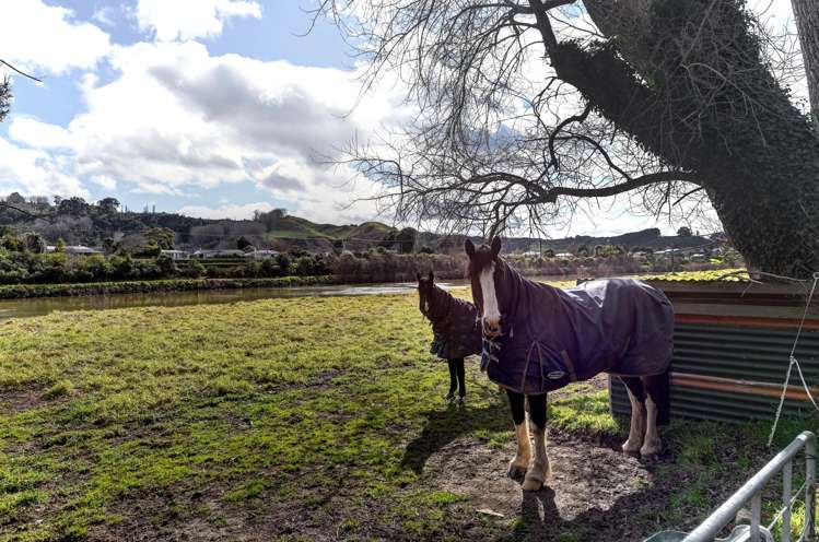 39 Riverbank Road Okoia_22