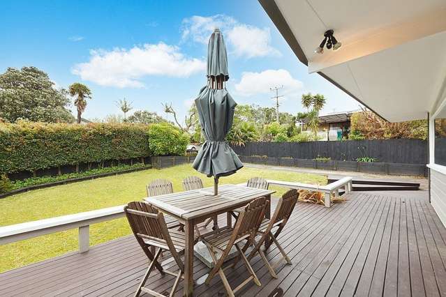 53 D'Oyly Drive Stanmore Bay_3