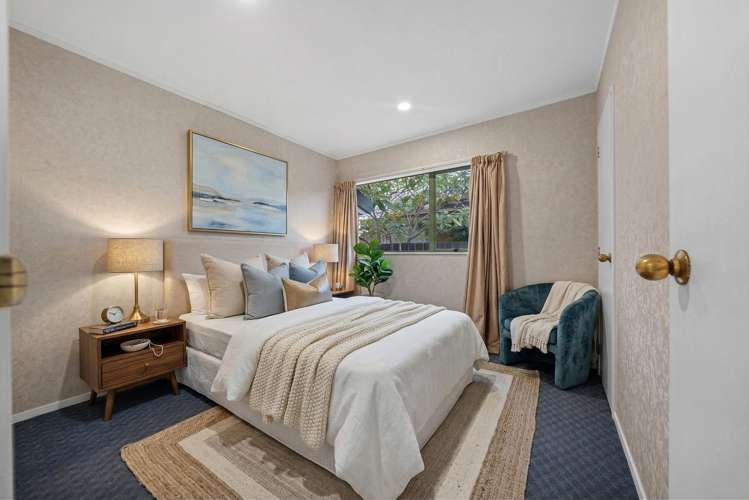 2/16 Airfield Road_5