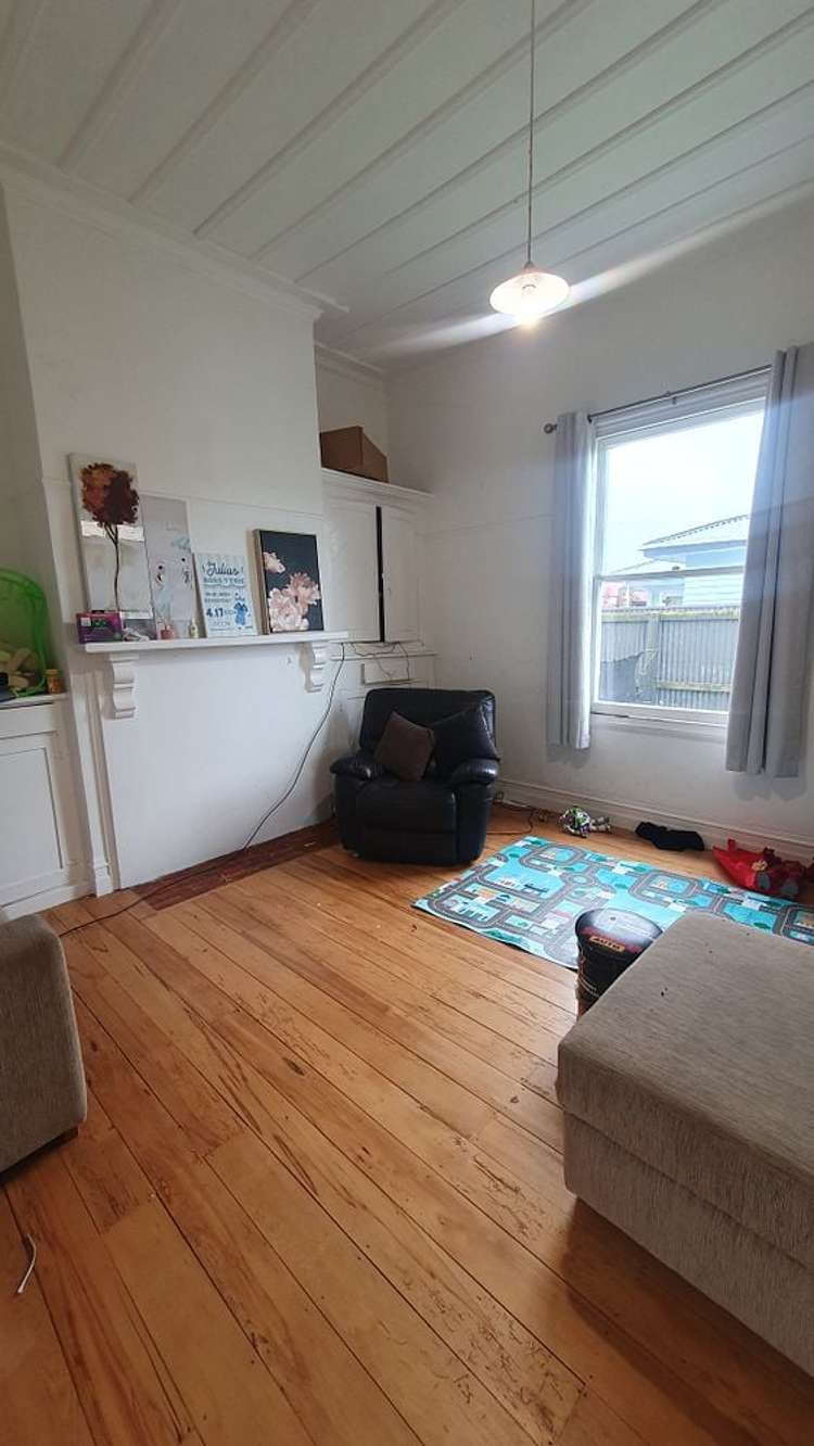 81B De Lautour Road Inner Kaiti_11