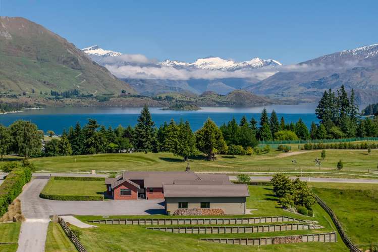 90 Golf Course Road Wanaka_2