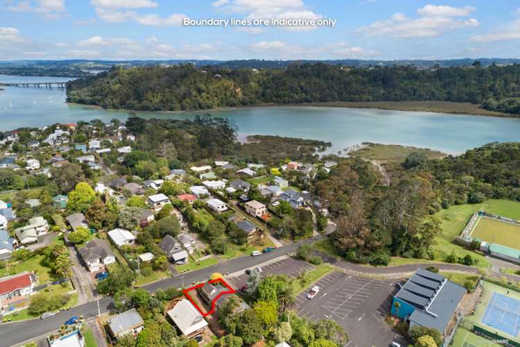 1/27 Cresta Avenue Beach Haven_16