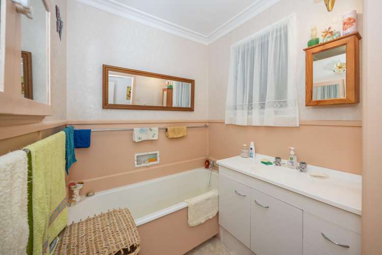 97 Main North Road Otorohanga_18