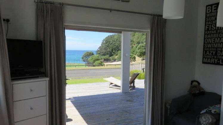 107 Oratia Place Onemana_6