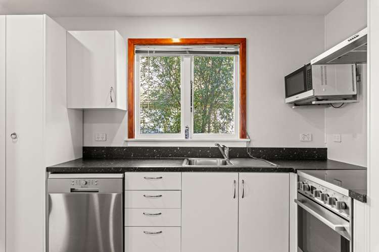 57 McGregors Road Bromley_4