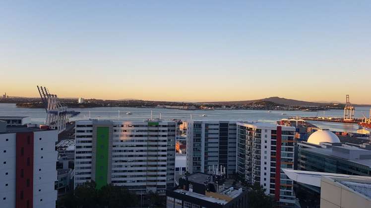 14f/2 Eden Crescent Auckland Central_13