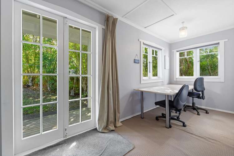 42 Mountain Road Henderson Valley_17