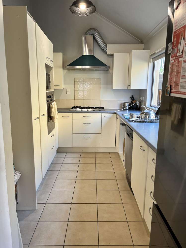 9 Bickleigh Grove New Lynn_18