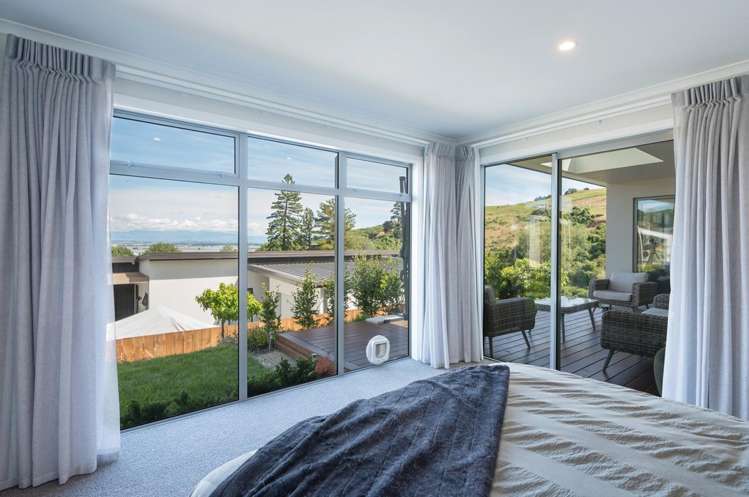 22 Hill Tops Way Stoke_11