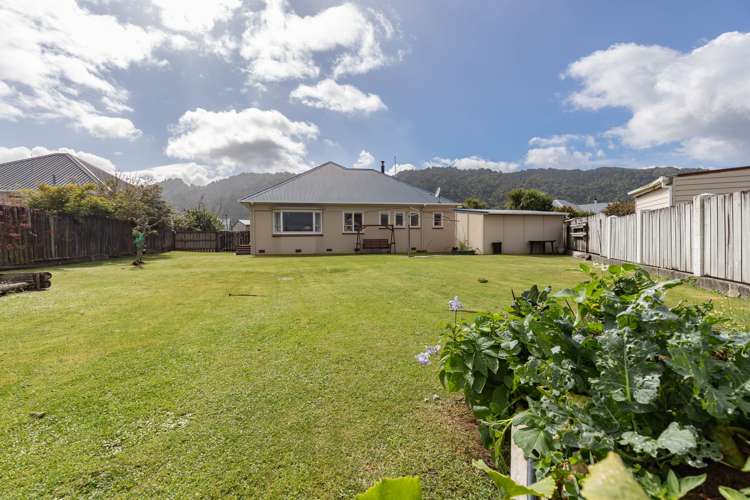 60 Firth Street Cobden_21