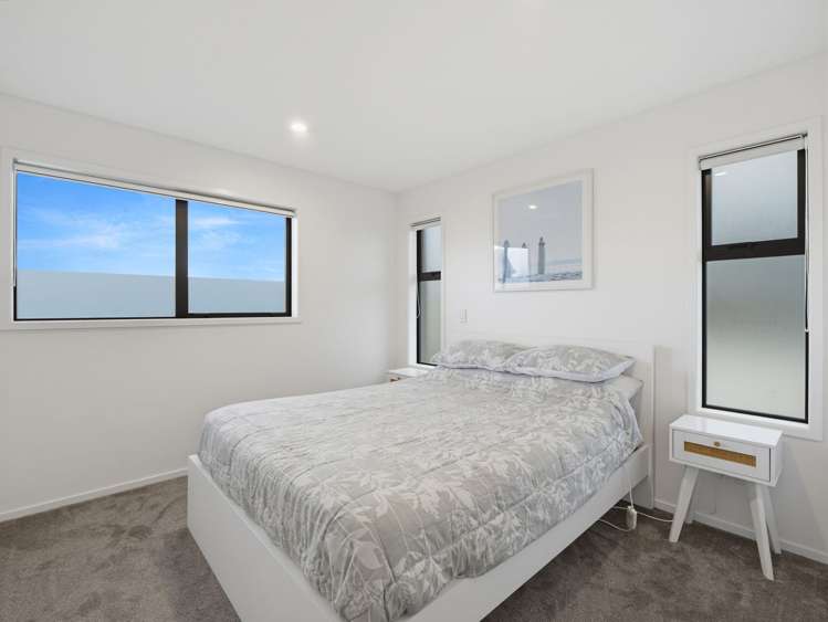 23/180 Marine Parade New Brighton_17