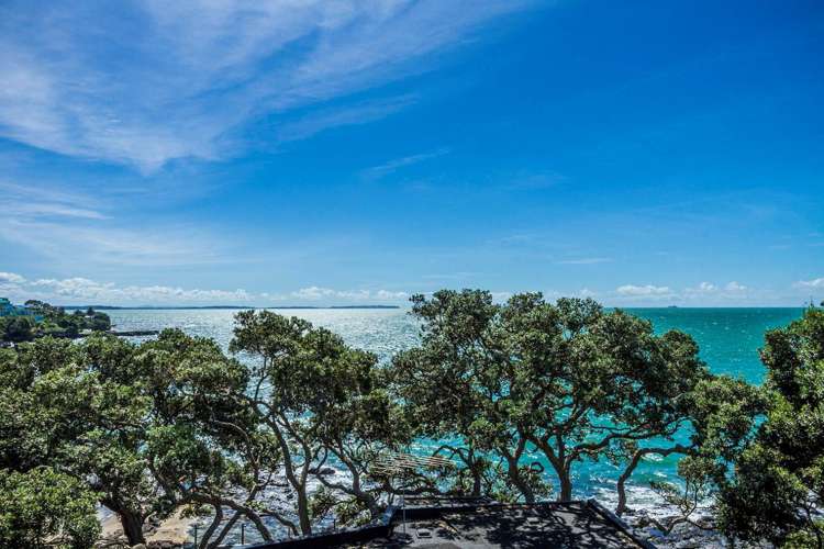 22 Minnehaha Avenue Titirangi_25