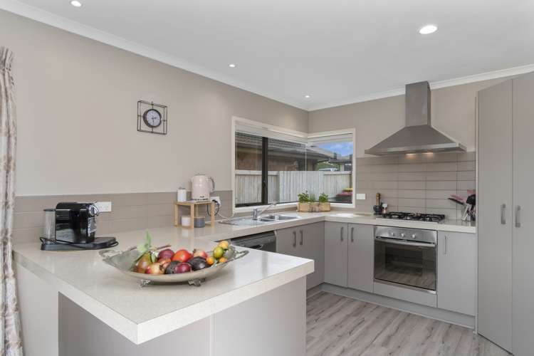 3 Gina Way Welcome Bay_10