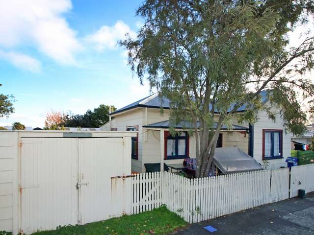 10 Ivanhoe Terrace Palmerston North Central_1