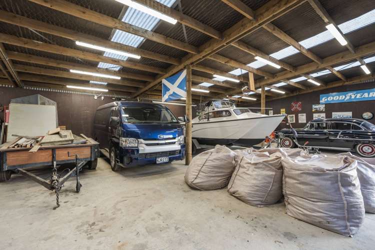 34 Pencarrow Crescent Wainuiomata_30