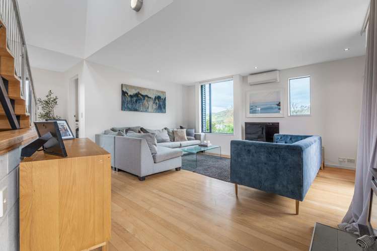 2 Te Makiri Road Onetangi_18