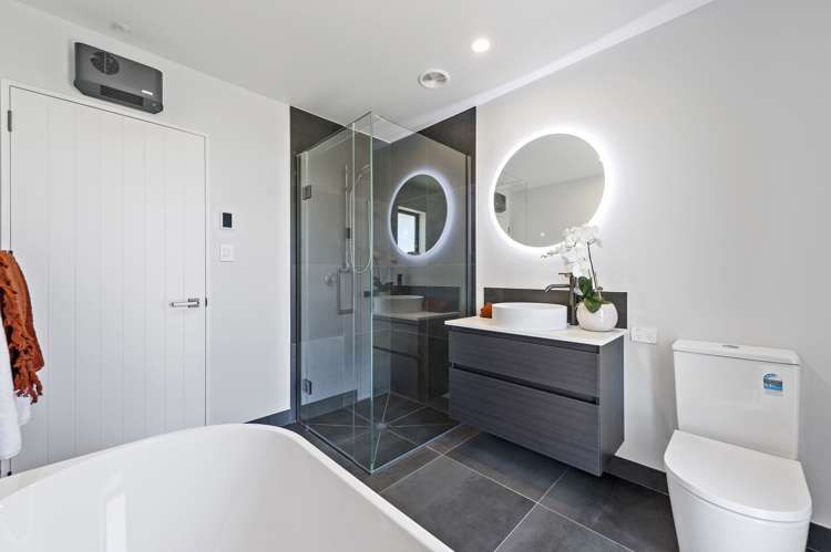 7 Hollard Crescent Lincoln_20