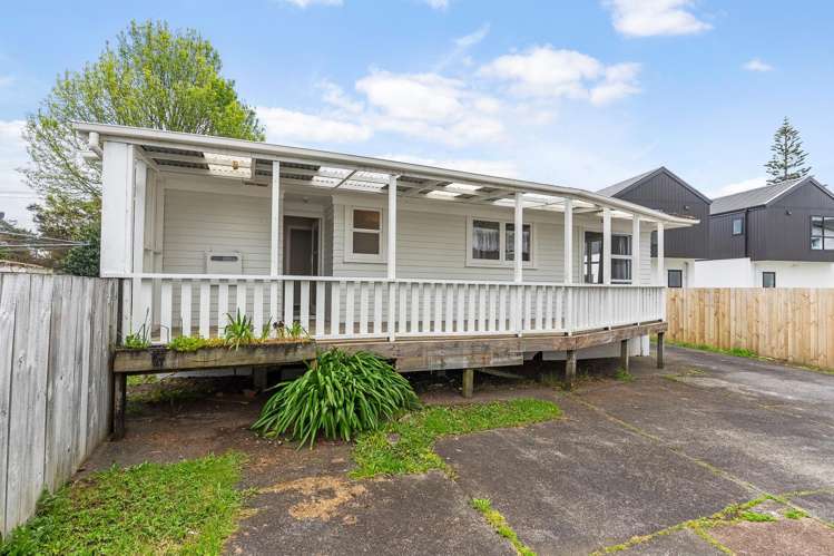 61 Gloria Avenue Te Atatu Peninsula_40