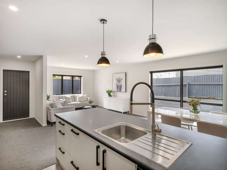 3A Hutchison Crescent Durie Hill_15