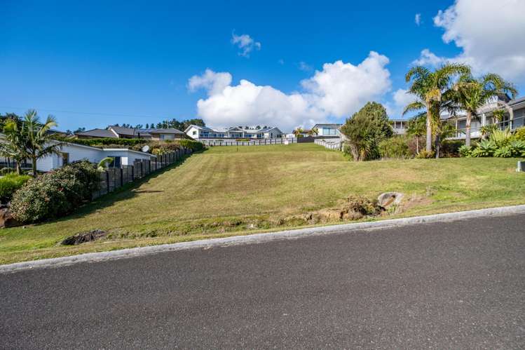 17 Midgard Road Coopers Beach_19