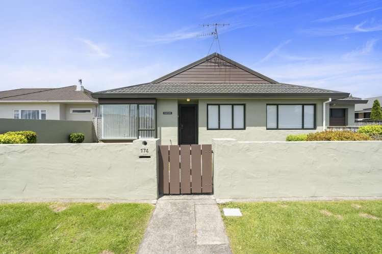 174 Bartholomew Road Levin_21