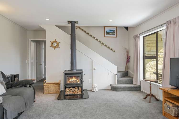 2 Gibbs Place Kinloch_5