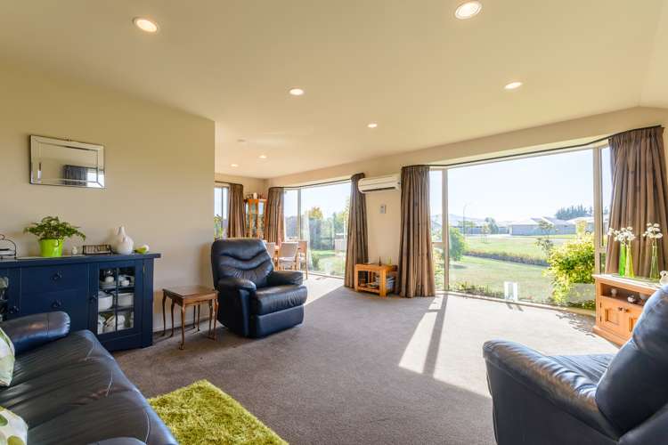 17 Avening Close Blenheim Central_15