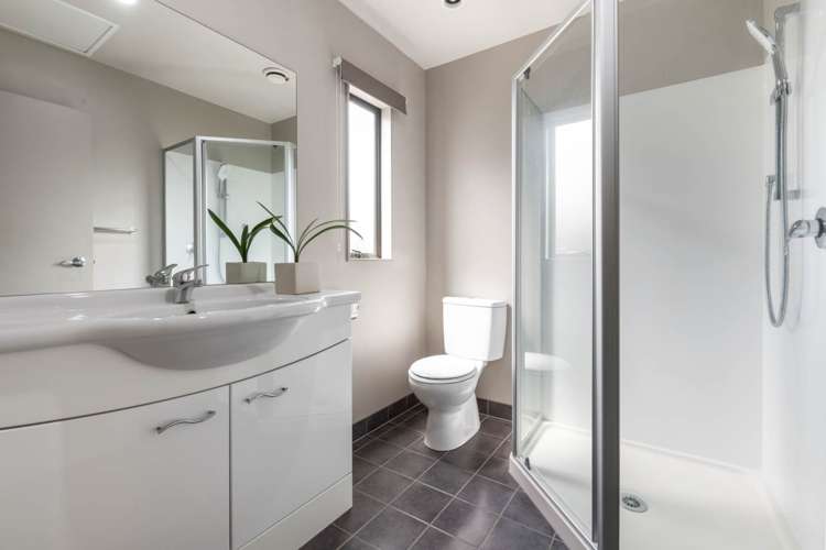 5a Gollan Road Mount Wellington_12