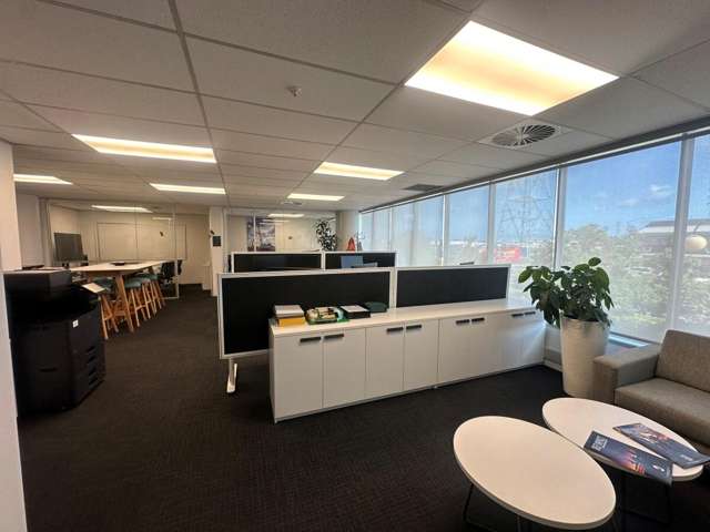 8 Gloucester Park Road Onehunga_1