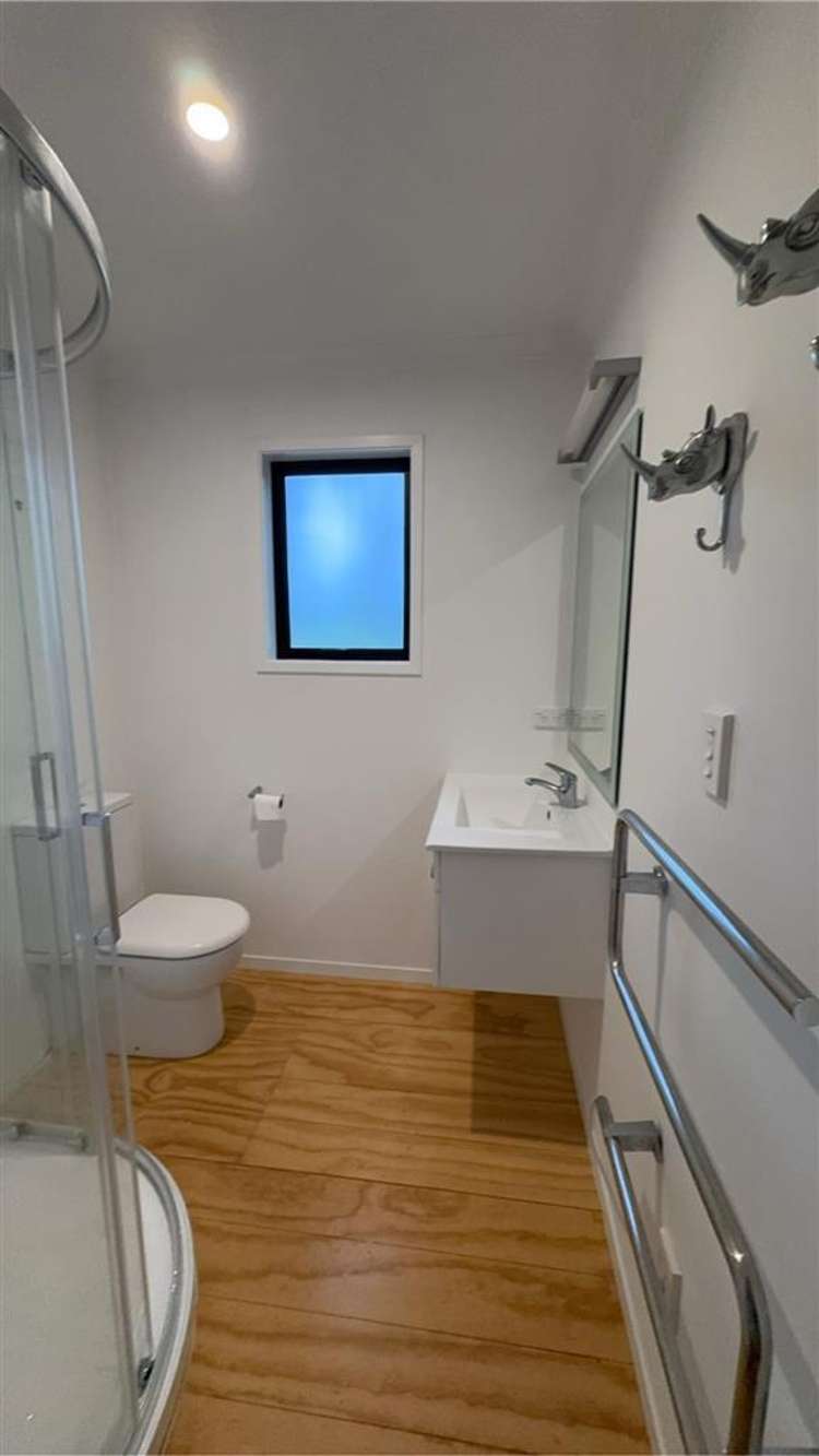 2 Ebrington Place Strandon_6