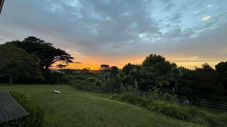 245 Taurangaruru Road Karioitahi_6