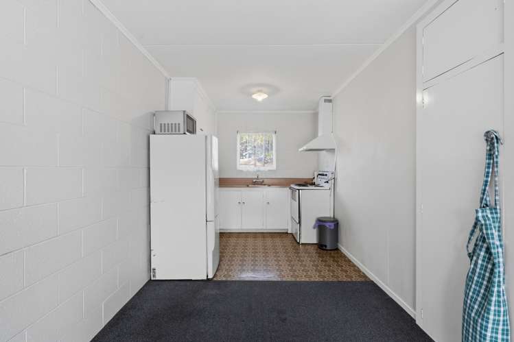 1-4/158 Crinan Street Appleby_14