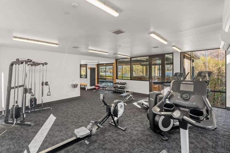 Apt 49 Marina Terrace, 65-95 Lakeside Road Wanaka_18