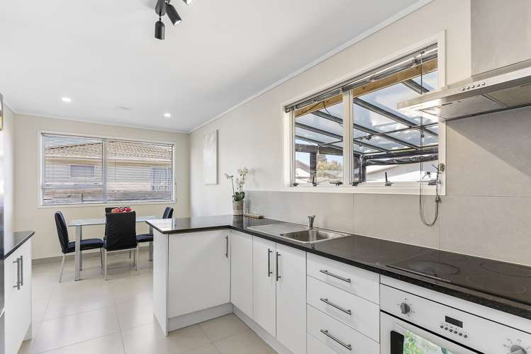 25 Neems Place Manurewa_11