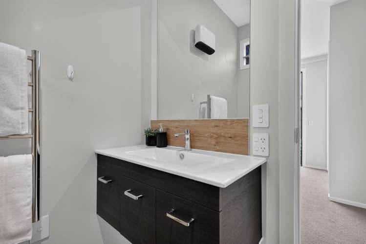 3 Southdown Road Jacks Point_37
