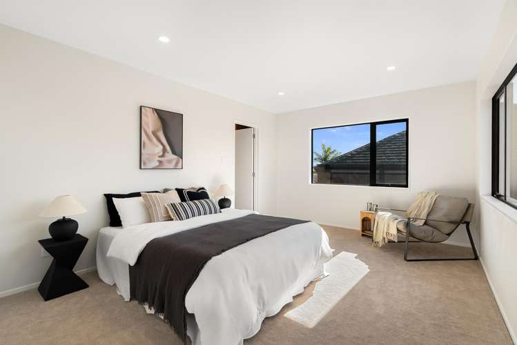 2A Knights Close Rothesay Bay_10