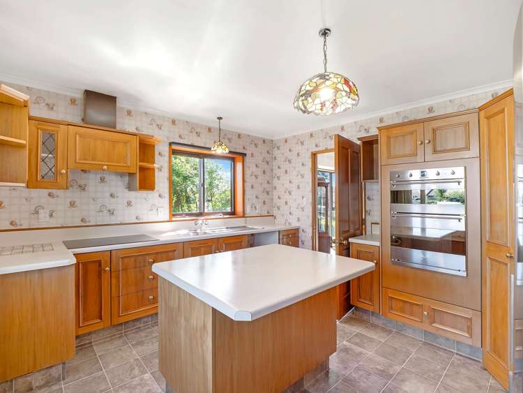 10 Regency Crescent Redwood_10