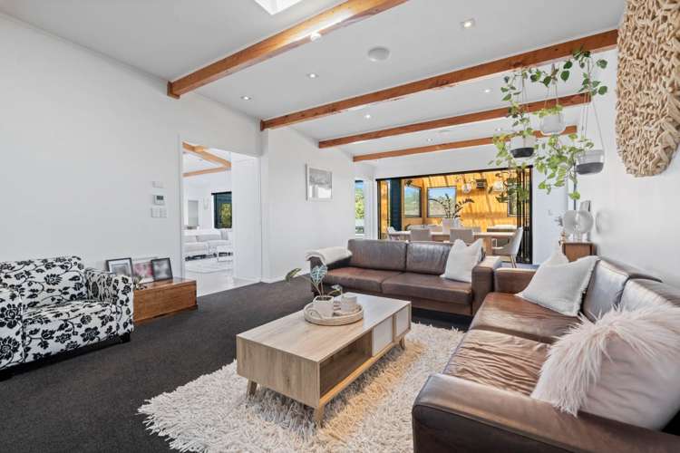 17 Wainoni Heights Greenhithe_11