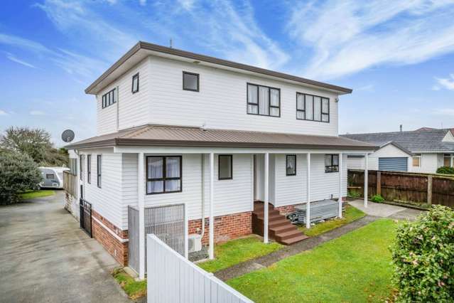 34 Hobsonville Road, West Harbour
