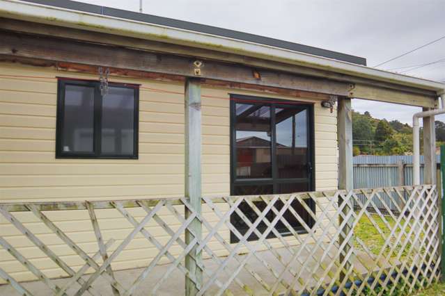 11 Thompson Street Greymouth_4